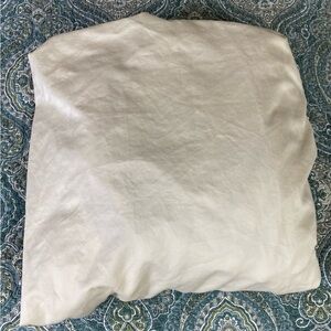 Luxurious Cream fitted sheet  queen fitted 100%long Staple cotton